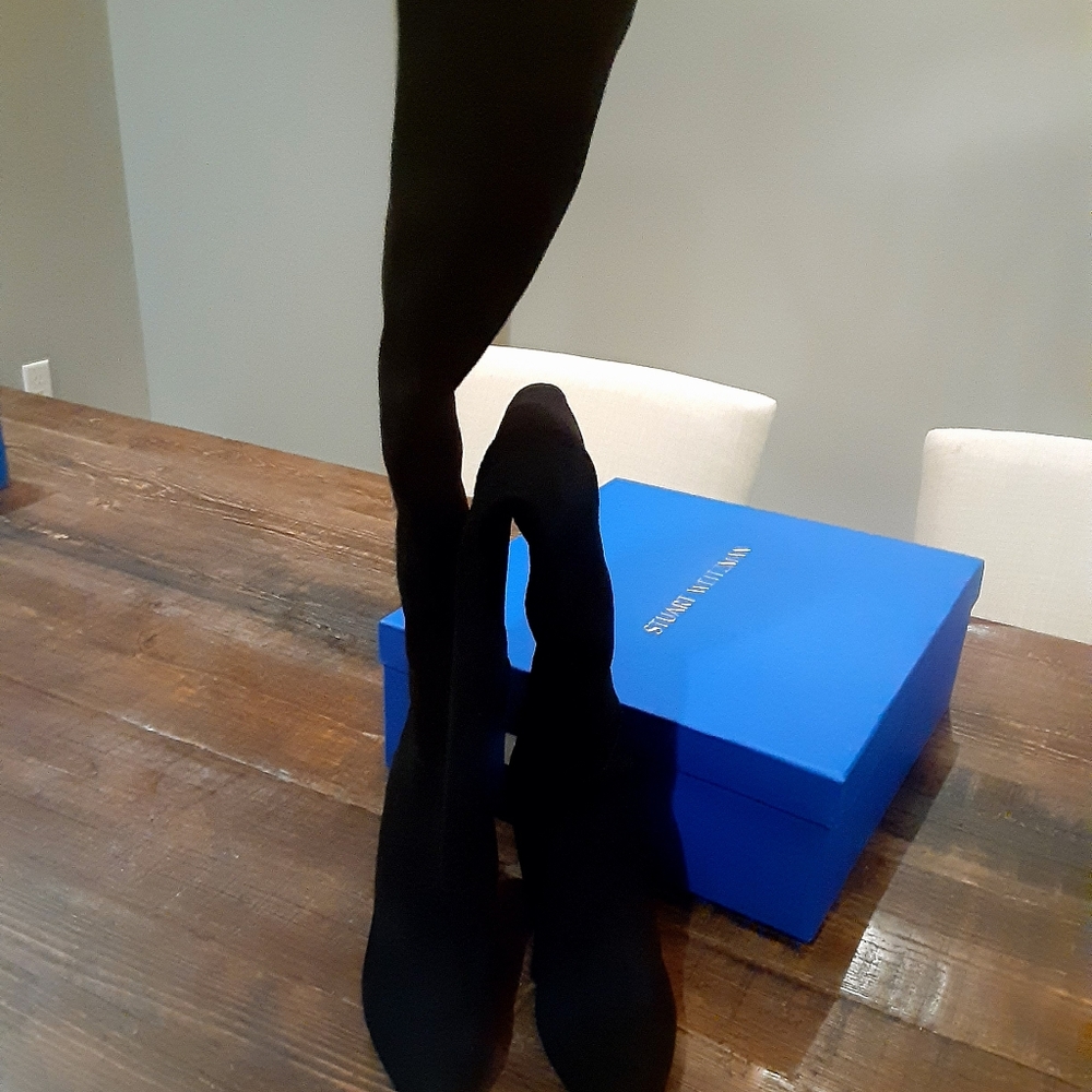 BOOTS - Picture 8 of 16